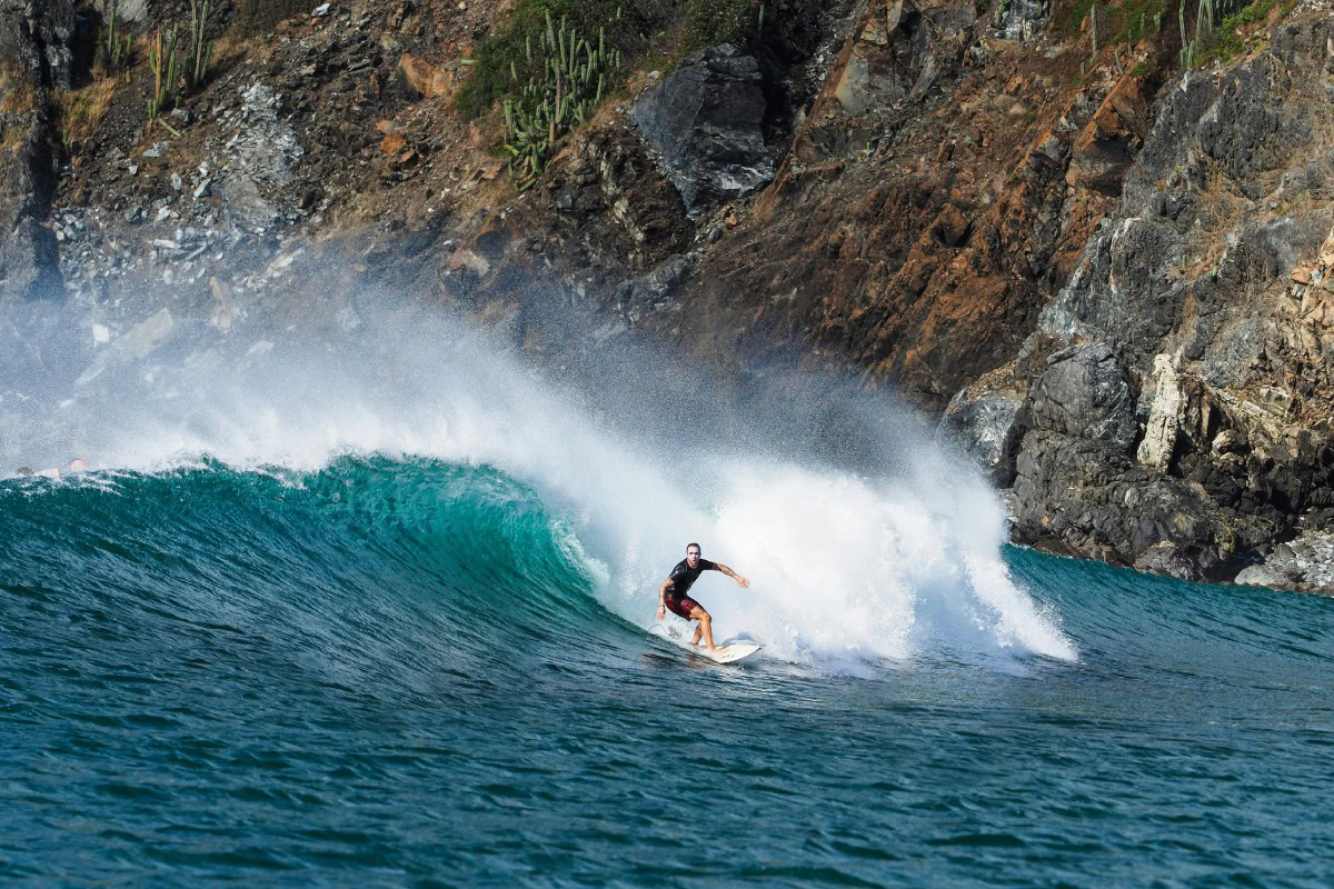 epic costa rica surf at iconic surf spot
