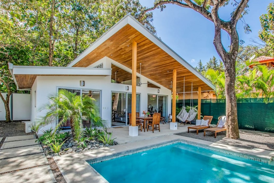 where to stay in costa rica