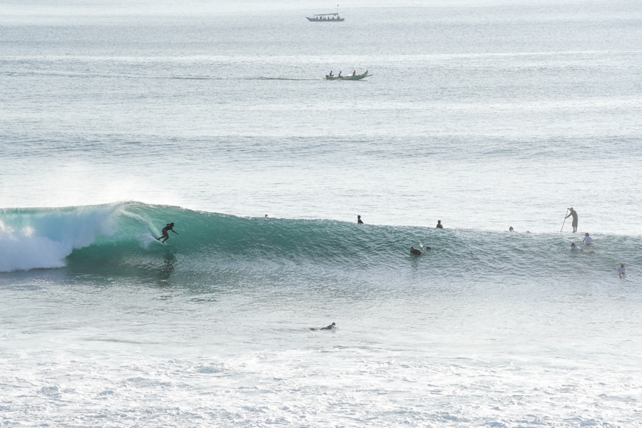 bali surf spots uluwatu