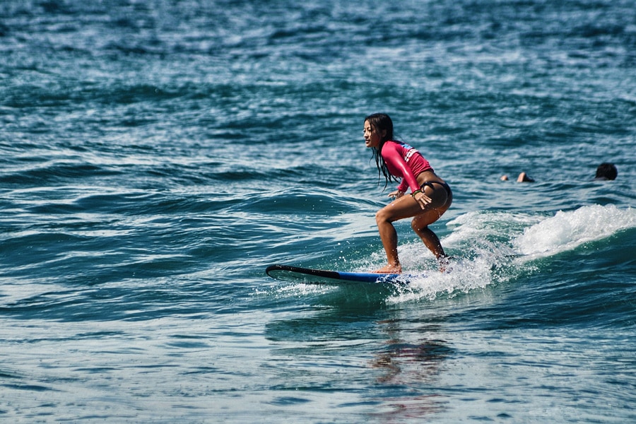 surf lessons bali