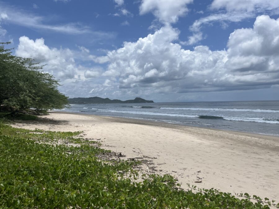 small beach waves in colorado nicaragua
