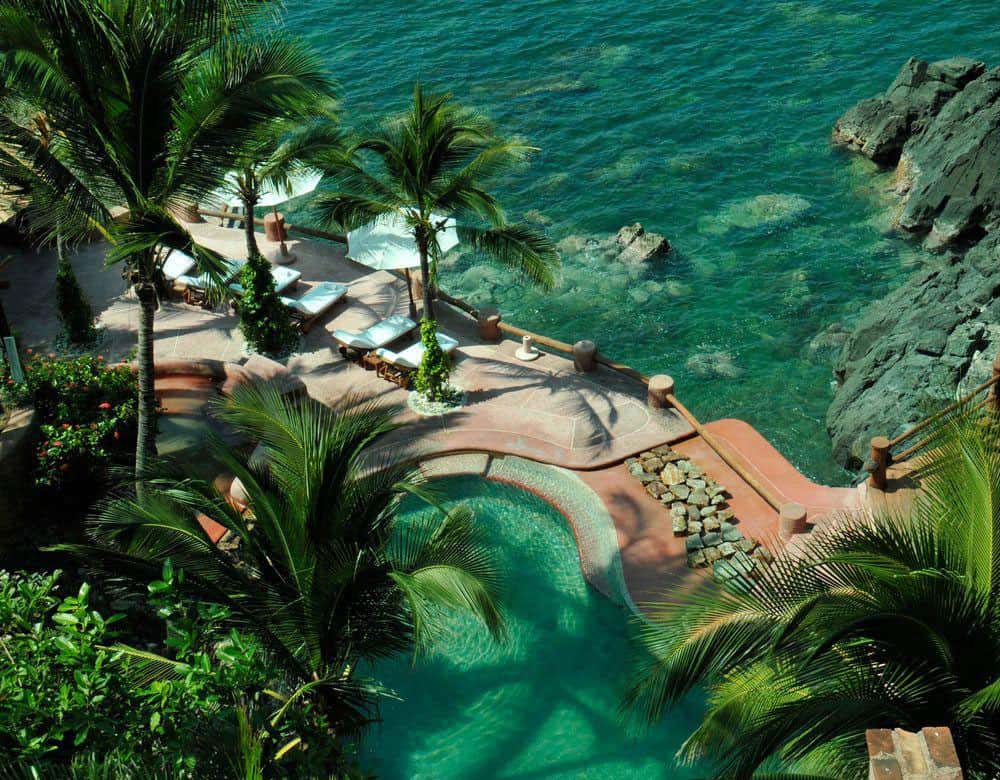 Most Beautiful Pools In The World | Casa Que Canta, Mexico