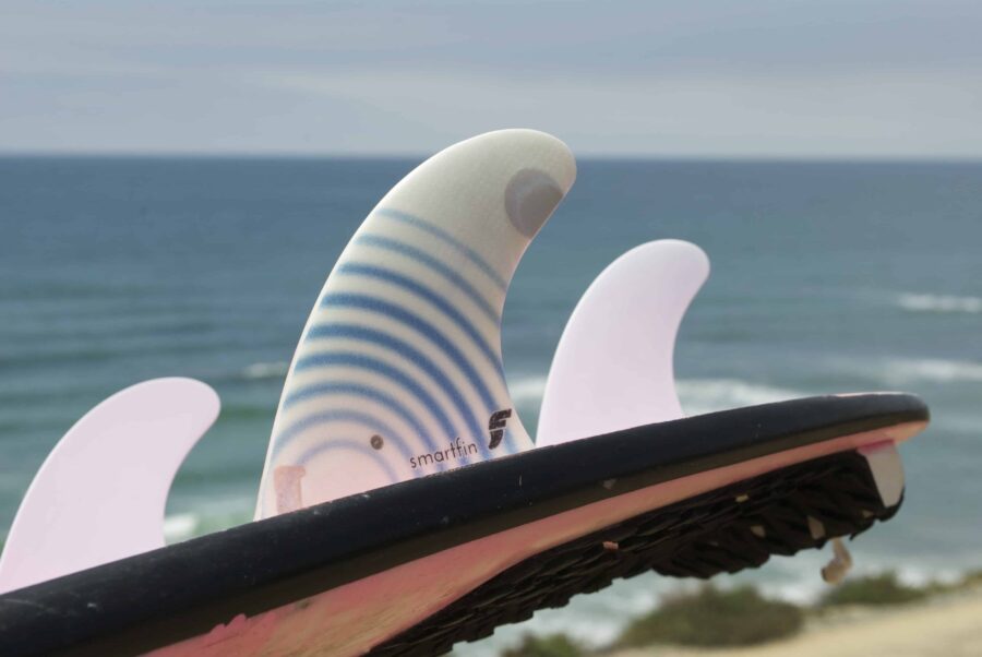 Smartfin / surfboard fin / Fight Climate Change While You Surf