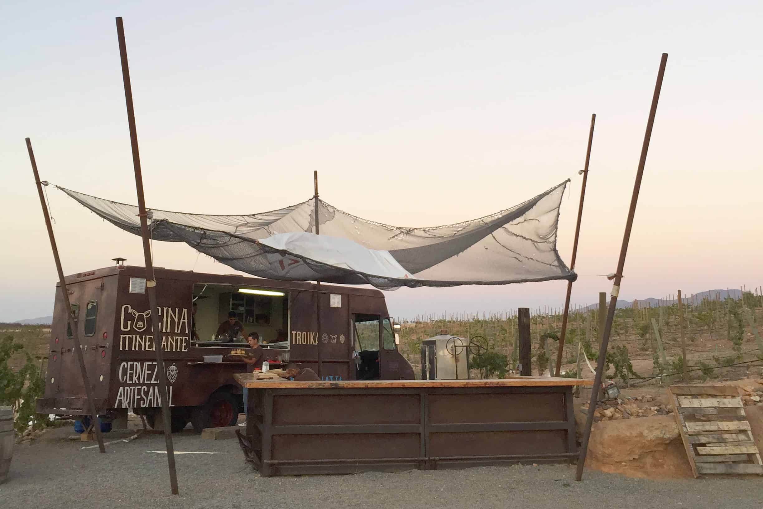 Troika Food Truck / Guadalupe Valley, Mexico / 24 Hours in Baja's Wine Country