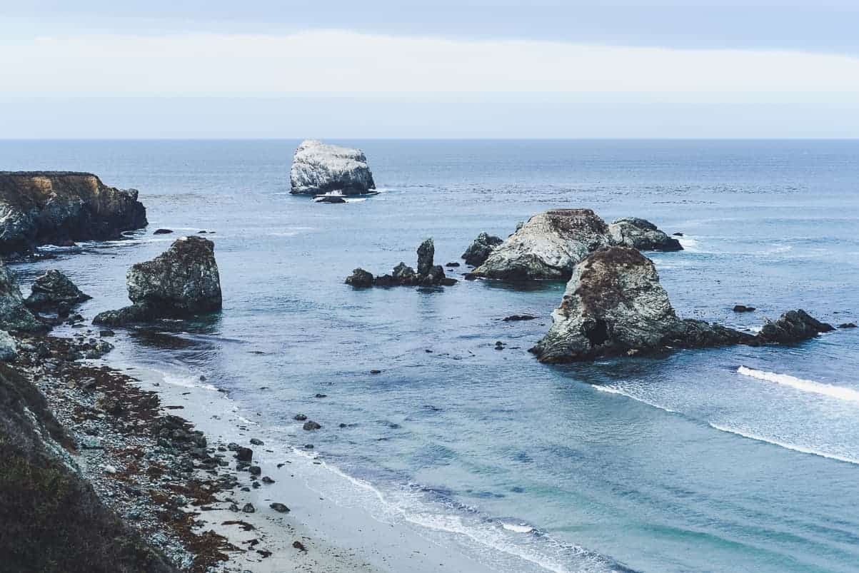 pacific coast highway surf / Big Sur