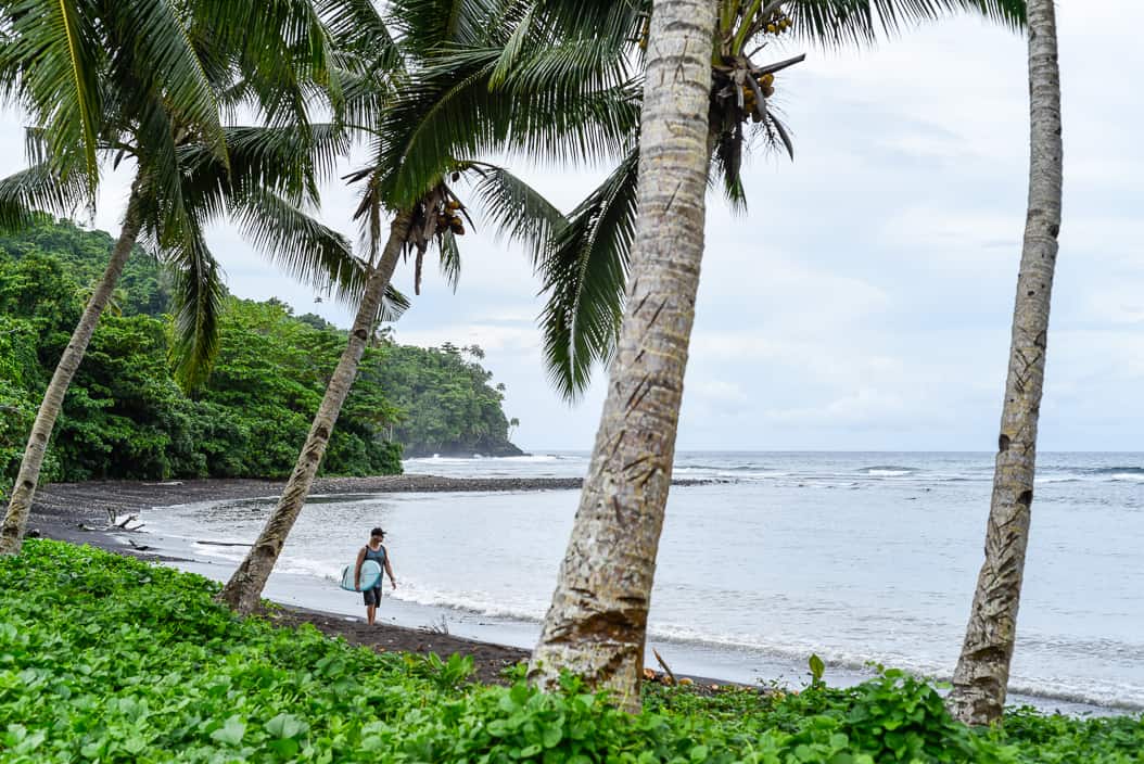 samoa surfing