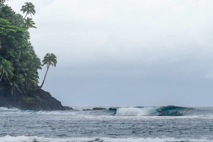 samoa surfing