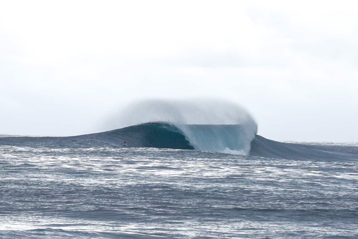 samoa surfing