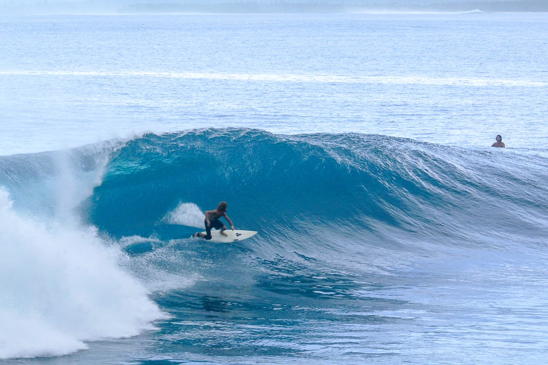 samoa surfing