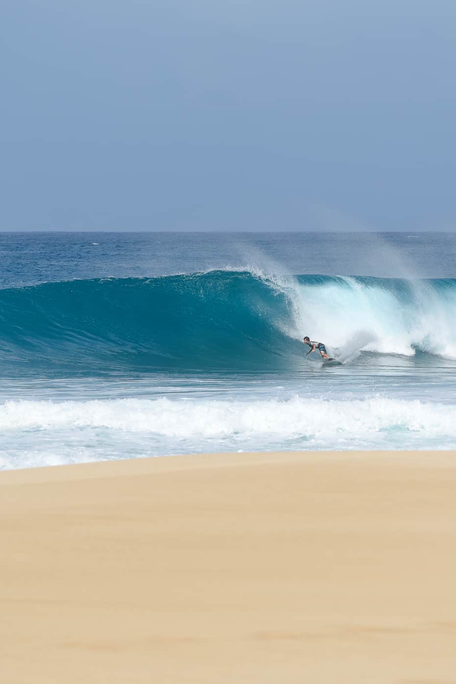 North Shore surf off the wall