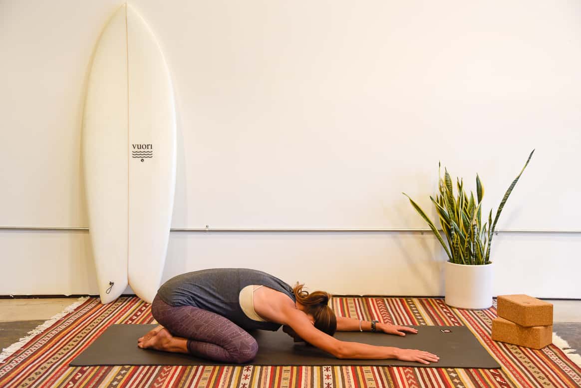 5 Easy Pre-Surf Yoga Poses to Warm Your Body Up