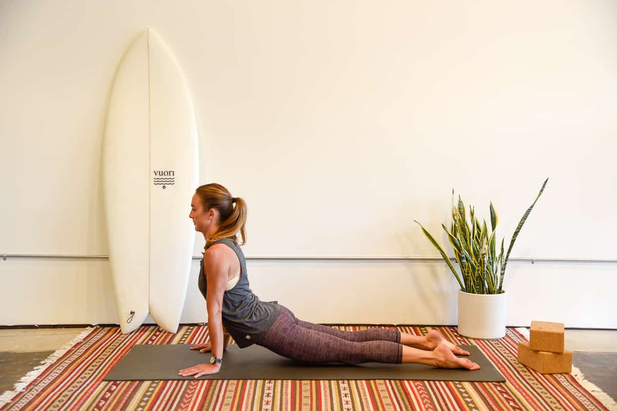 Yoga For Surfers / 21 Surfing Stretches You Need to Know