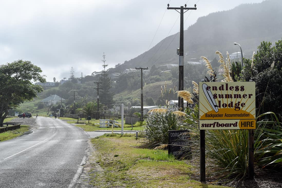 surfing new zealand ahipara endless summer lodge