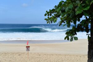 Oahu waves / North Shore surf