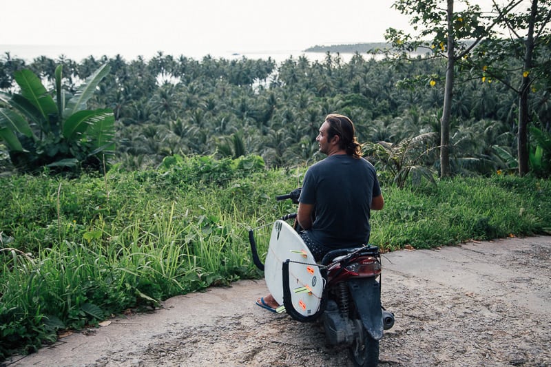 hollow trees resort mentawai islands