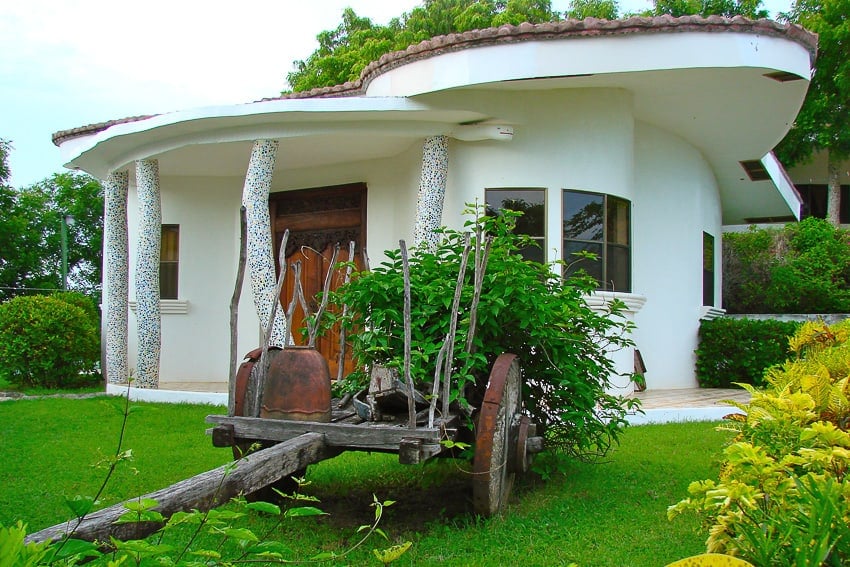 two brothers surf resort nicaragua