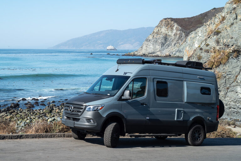 Campervan Rental Guide / 20 Best Campervans for the Ultimate Road Trip