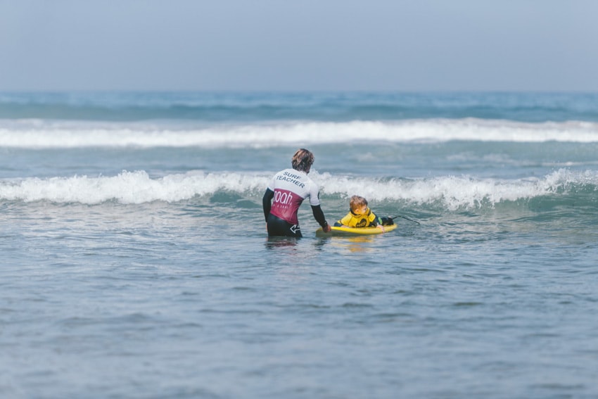 noah surf house portugal