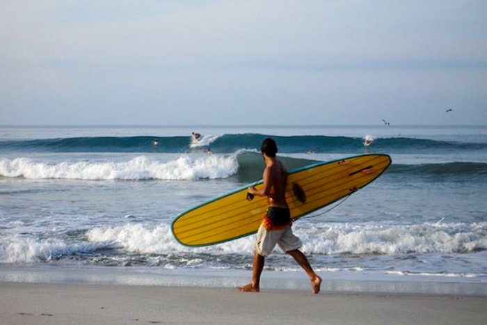 playa hermosa surf