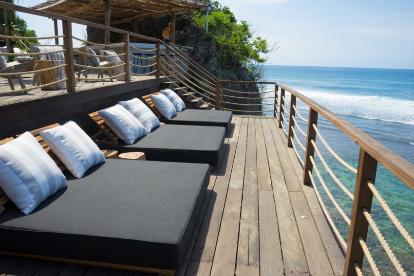 ulu cliffhouse uluwatu bali