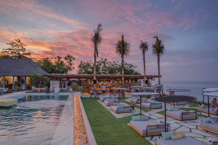 The Clubhouse at Ulu / A Chic Boutique Hotel in Uluwatu