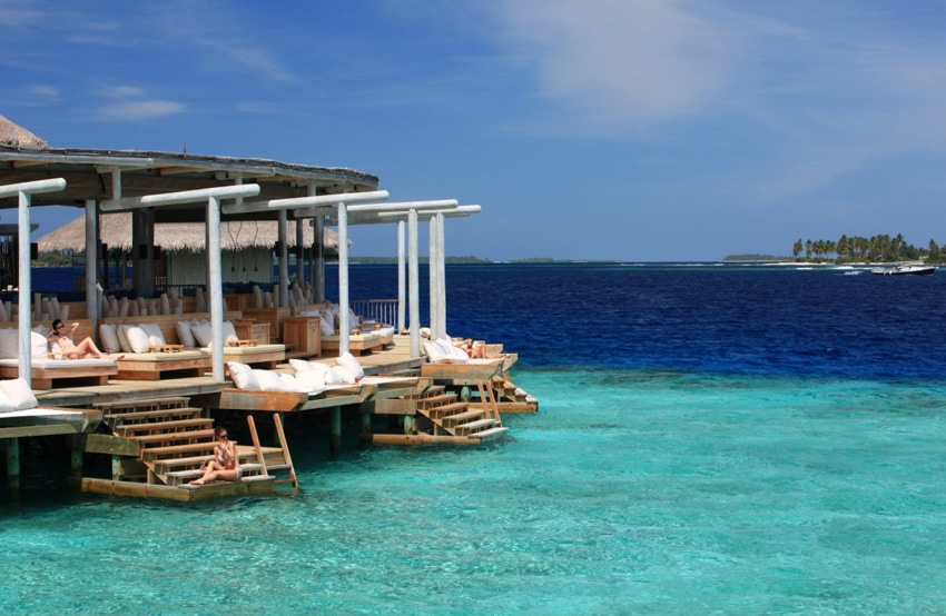 maldives surf resorts luxury