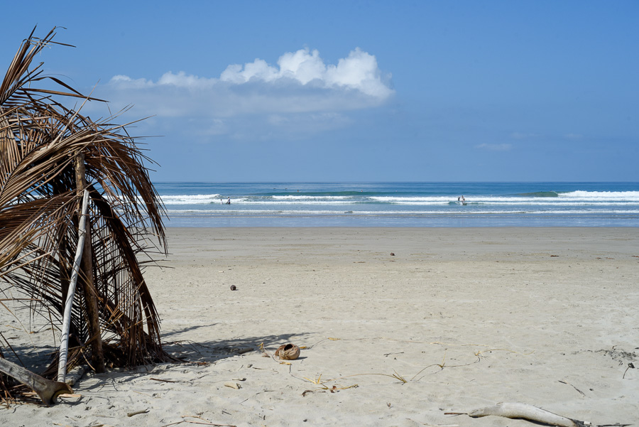 santa teresa costa rica surfing playa hermosa