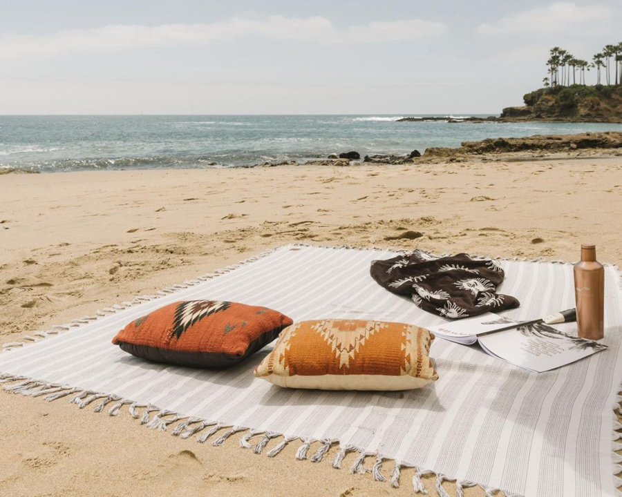 best beach blanket - white and gray cotton beach blanket