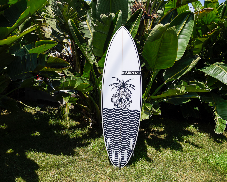 Shortboard surfboard with design by Superbrand